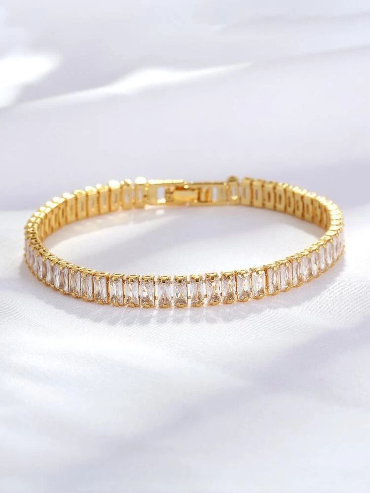 Crystelle Tennis Bracelet - Anti Tarnish, Gold Plated, Water Resistant | Hues of Jewels